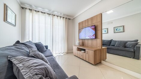 116 - Excelente ajuste a 50m de la playa, con 02 habitaciones!