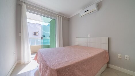 116 - Excelente ajuste a 50m de la playa, con 02 habitaciones!