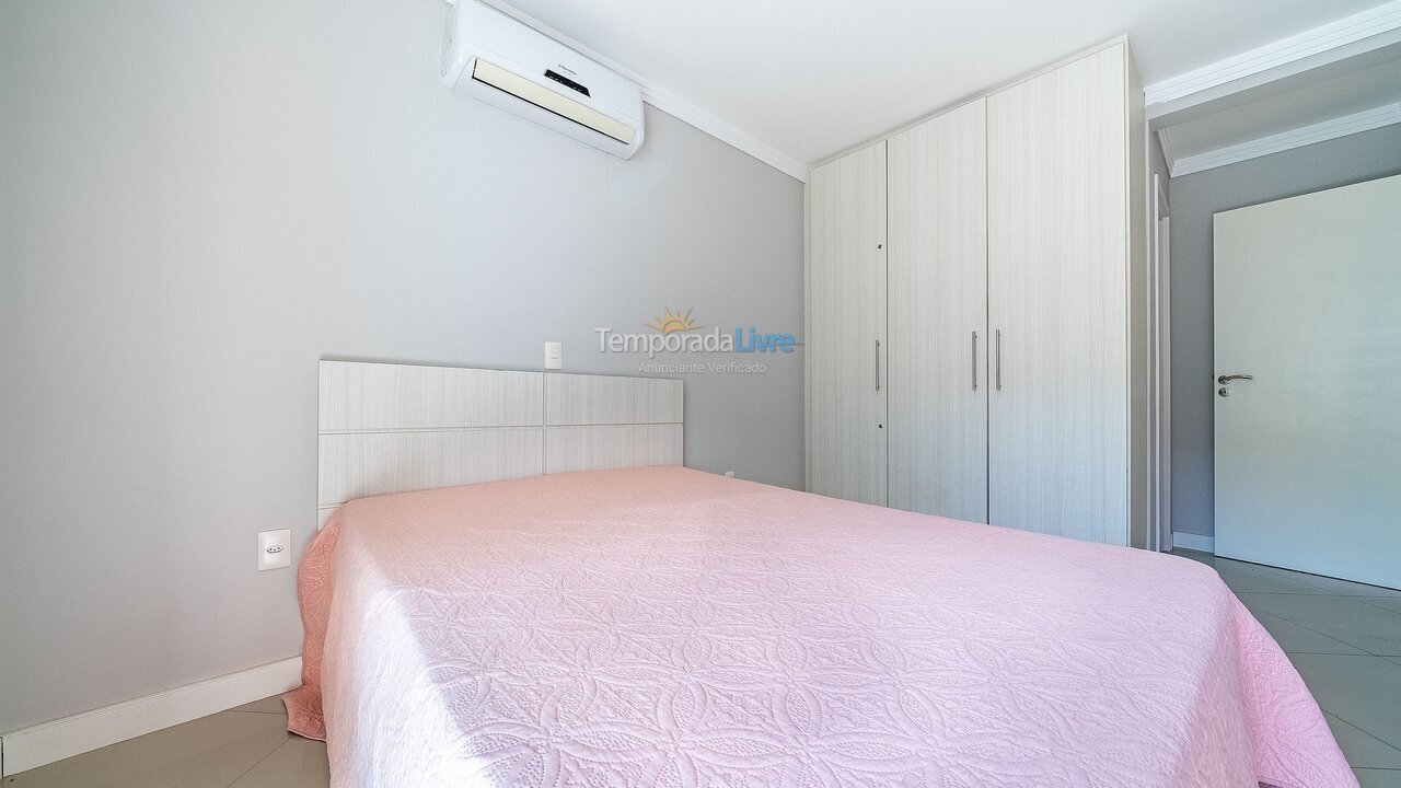 Apartamento para alquiler de vacaciones em Bombinhas (Praia de Bombas)