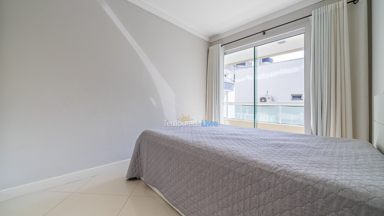 Apartamento para alquiler de vacaciones em Bombinhas (Praia de Bombas)