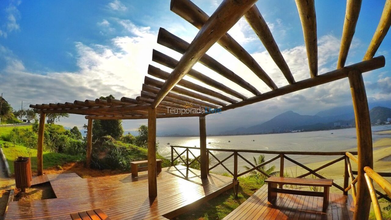 Apartamento para aluguel de temporada em Caraguatatuba (Martim de Sá)