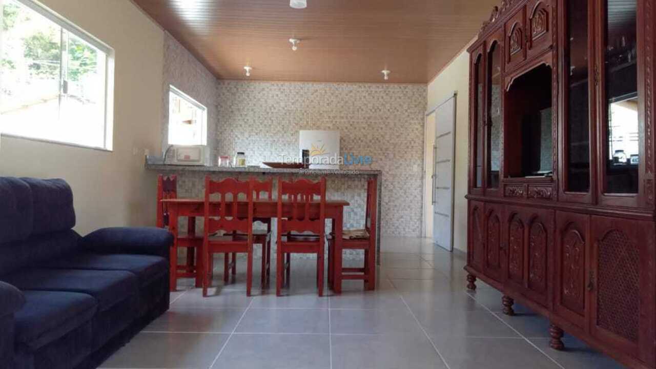 House for vacation rental in Ubatuba (Praia do Lázaro)