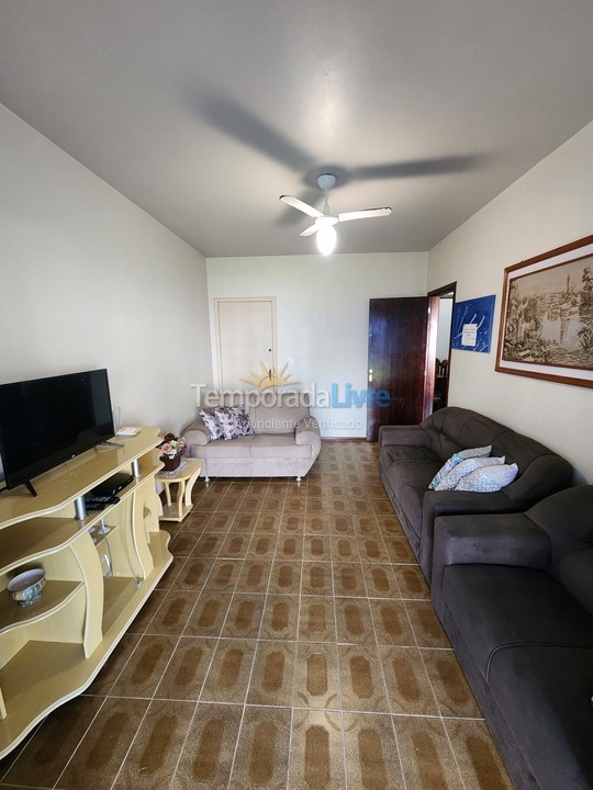 Apartamento para aluguel de temporada em Itapema (Meia Praia)