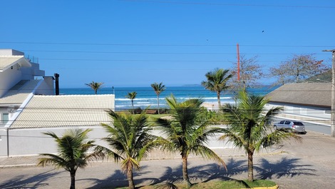 APARTMENT WITH 3 BEDROOMS AND SEA VIEW