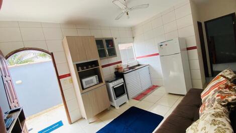 Casa c/ piscina, wifi e churrasqueira, 12 pessoas