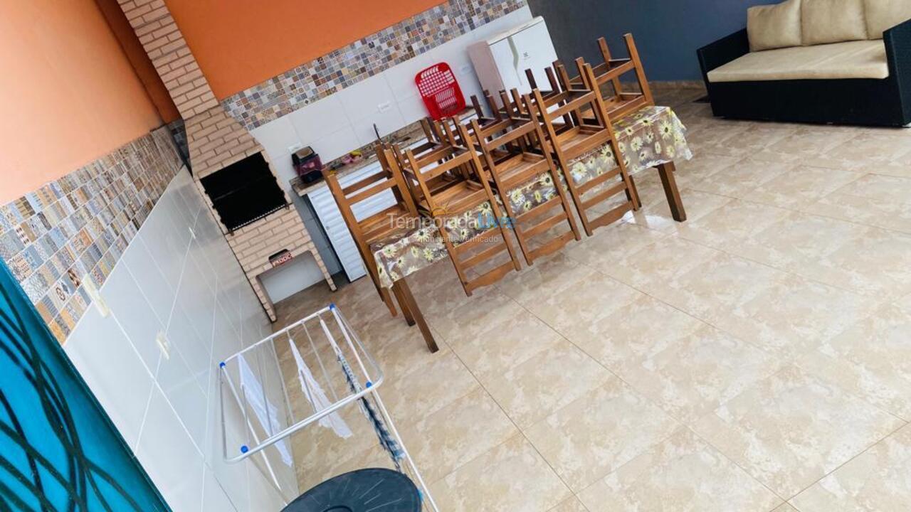 Casa para aluguel de temporada em Bertioga (Boraceia)