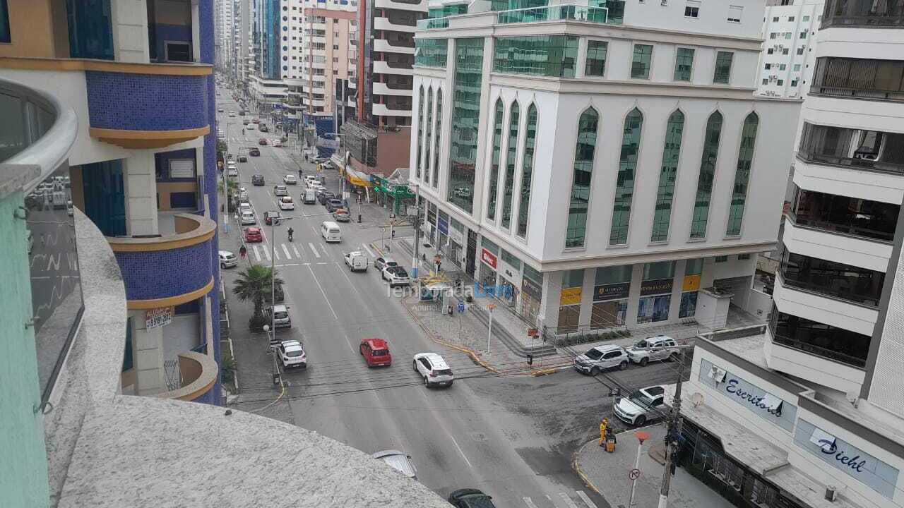 Apartment for vacation rental in Itapema (Meia Praia)