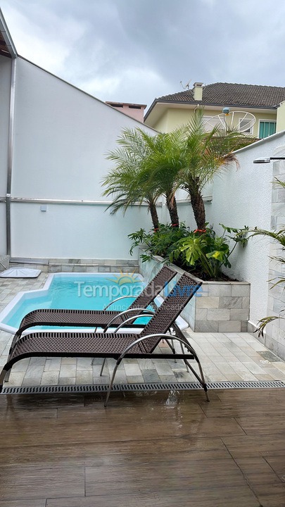 House for vacation rental in São Francisco do Sul (Enseada)