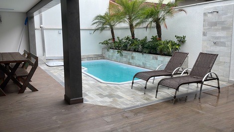 50m from the beach with swimming pool - 11 people - 3 spaces