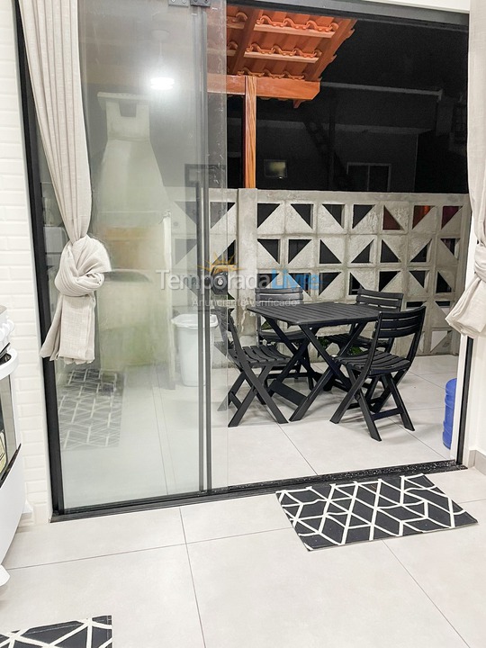 Apartment for vacation rental in São Francisco do Sul (Prainha)