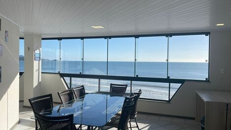 5 dormitórios, Frente Mar, Centro da Meia Praia