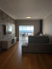 5 dormitórios, Frente Mar, Centro da Meia Praia