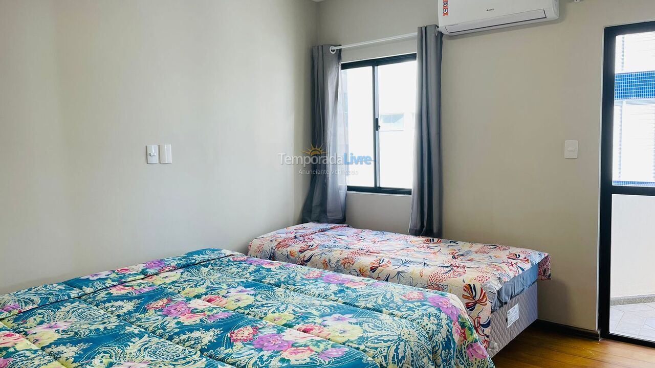 Apartamento para aluguel de temporada em Itapema (Meia Praia)