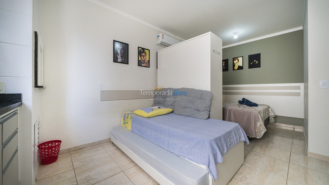 Apartamento para aluguel de temporada em Bombinhas (Mariscal)