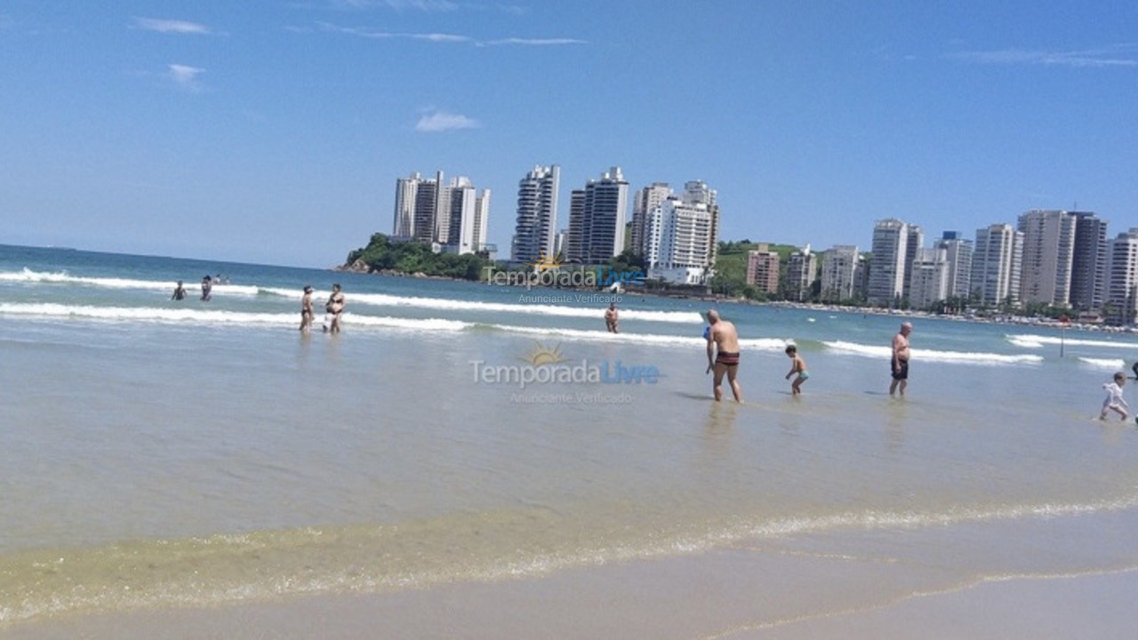 Apartamento para aluguel de temporada em Guarujá (Pitangueiras)