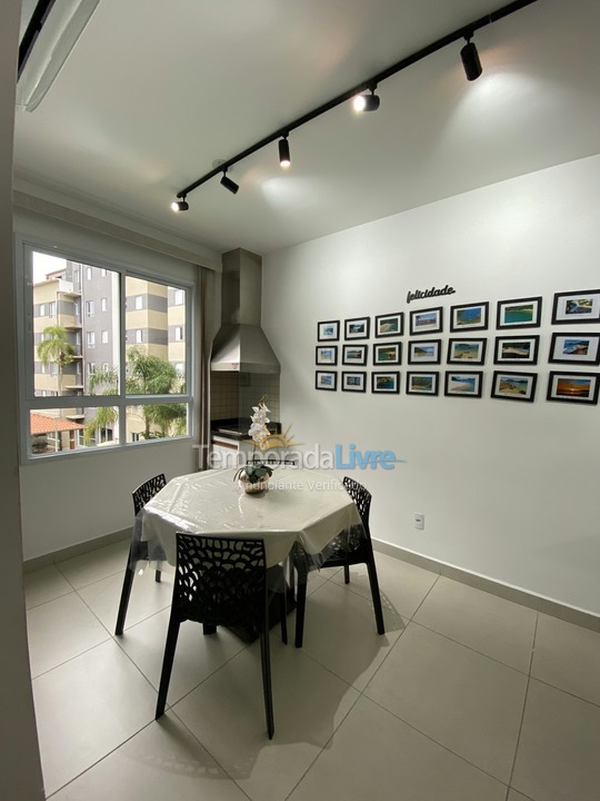 Apartamento para aluguel de temporada em Ubatuba (Itaguá)