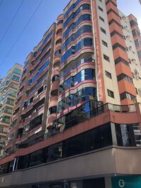 Apartamento para alugar em Itapema - Meia Praia