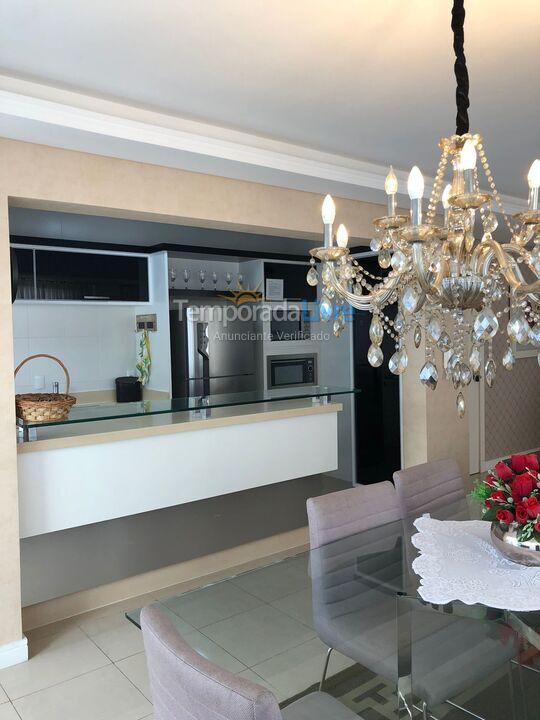 Apartamento para alquiler de vacaciones em Itapema (Meia Praia)