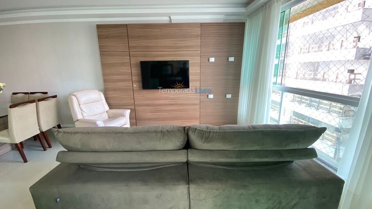 Apartment for vacation rental in Itapema (Meia Praia)