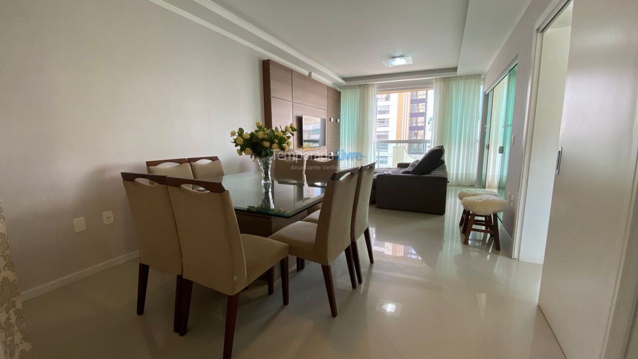 Apartment for vacation rental in Itapema (Meia Praia)