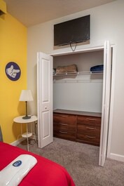 Casa perfecta con piscina, resort, wifi, 10 min Disney