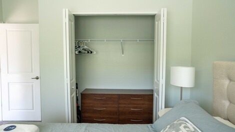 Casa perfecta con piscina, resort, wifi, 10 min Disney