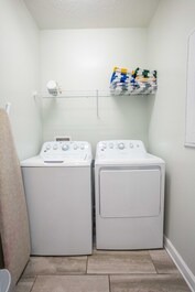 Casa perfecta con piscina, resort, wifi, 10 min Disney