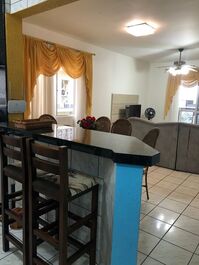 02 DORMITÓRIOS PRÓXIMO DO MAR