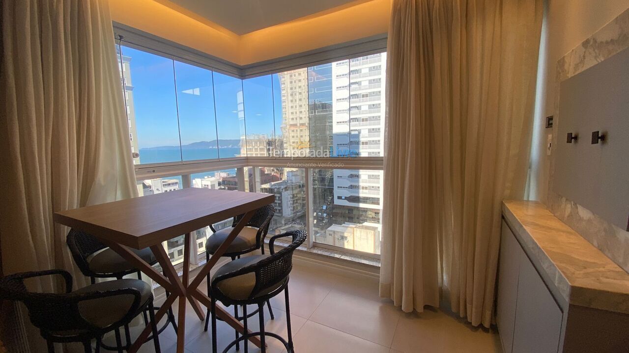 Apartment for vacation rental in Itapema (Meia Praia)