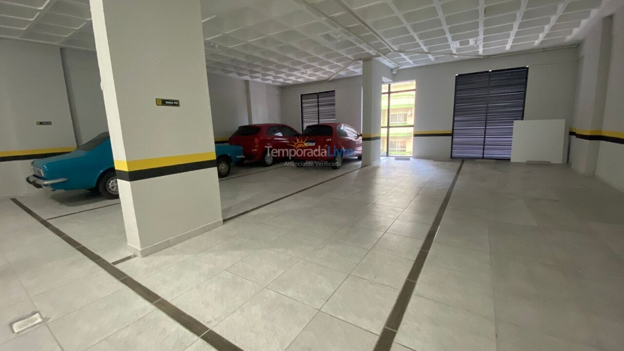 Apartment for vacation rental in Itapema (Meia Praia)