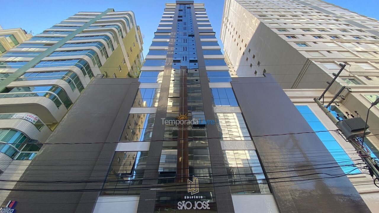 Apartment for vacation rental in Itapema (Meia Praia)