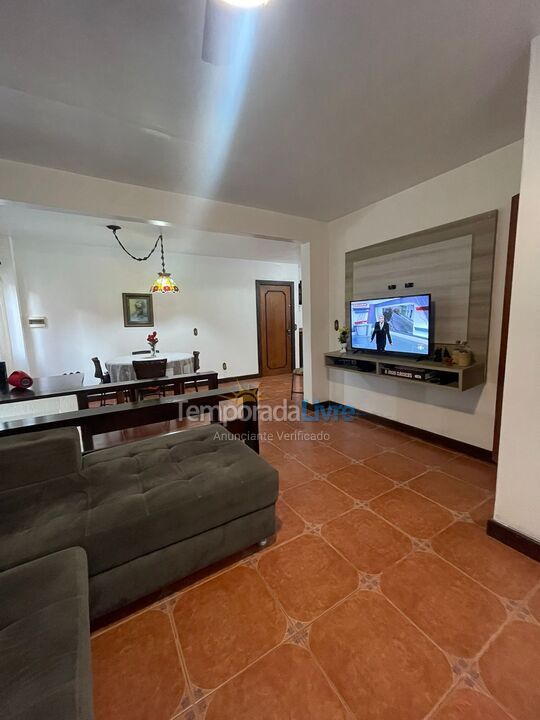 Apartment for vacation rental in Itapema (Meia Praia)