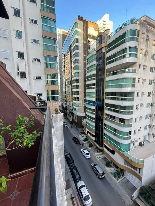 Apartment for vacation rental in Itapema (Meia Praia)