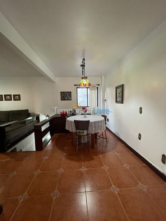 Apartment for vacation rental in Itapema (Meia Praia)