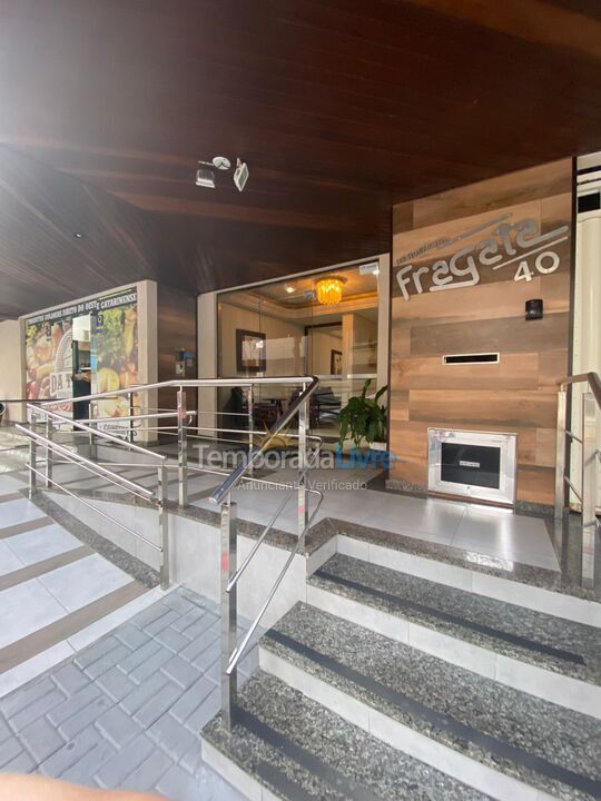 Apartamento para alquiler de vacaciones em Itapema (Meia Praia)