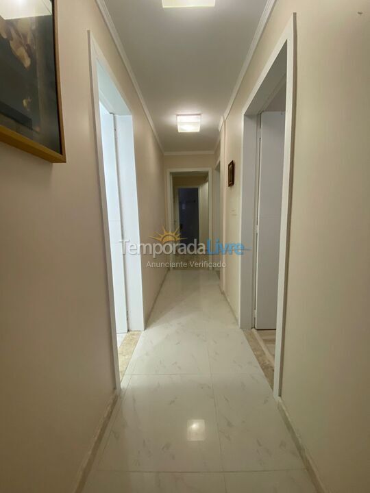 Apartamento para alquiler de vacaciones em Itapema (Meia Praia)