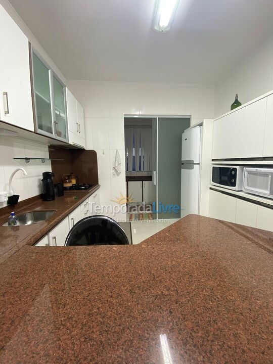 Apartamento para alquiler de vacaciones em Itapema (Meia Praia)