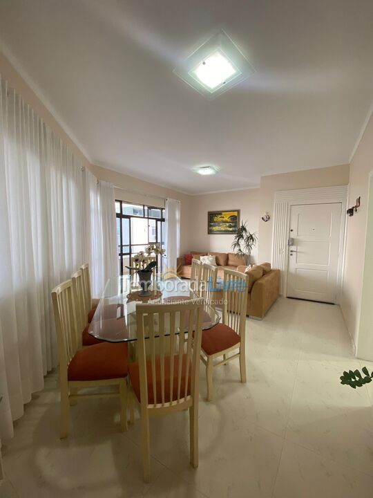 Apartamento para alquiler de vacaciones em Itapema (Meia Praia)