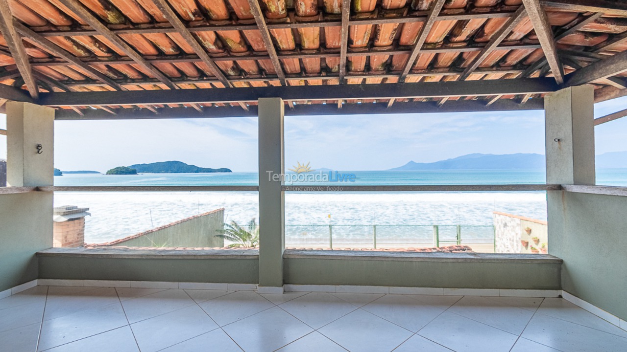 House for vacation rental in Caraguatatuba (Massaguaçu)