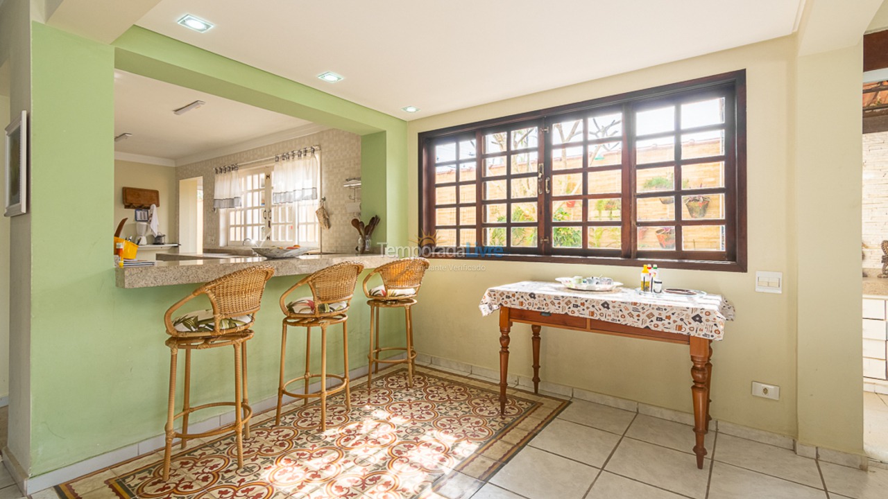 House for vacation rental in Caraguatatuba (Massaguaçu)