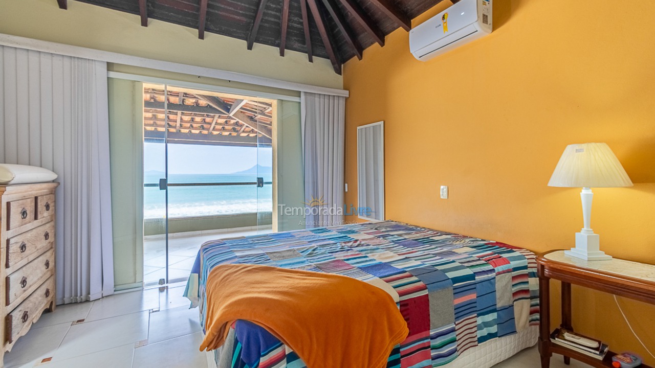 House for vacation rental in Caraguatatuba (Massaguaçu)