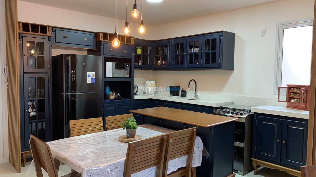 Apartment for vacation rental in Florianopolis (Praia dos Ingleses)