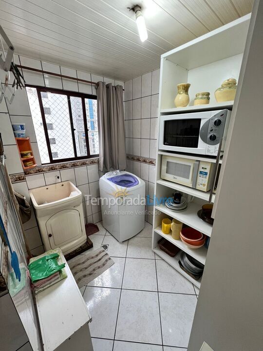 Apartment for vacation rental in Itapema (Meia Praia)