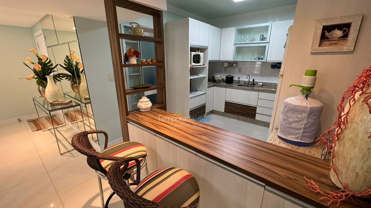 Apartamento para aluguel de temporada em Balneário Camboriú (Praia Central)