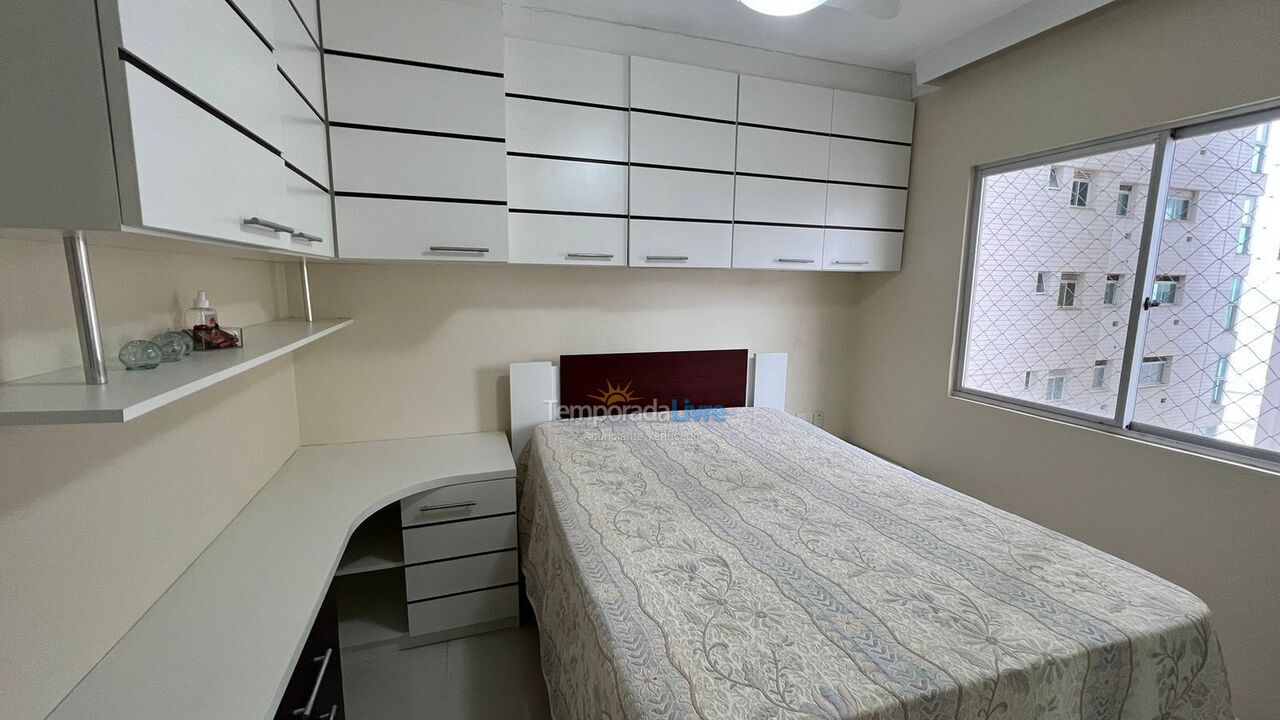 Apartamento para aluguel de temporada em Balneário Camboriú (Praia Central)