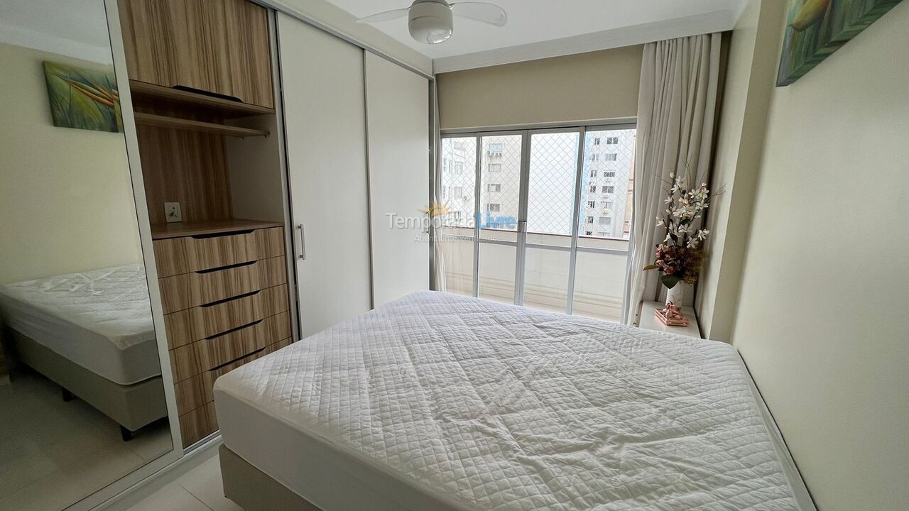 Apartamento para aluguel de temporada em Balneário Camboriú (Praia Central)