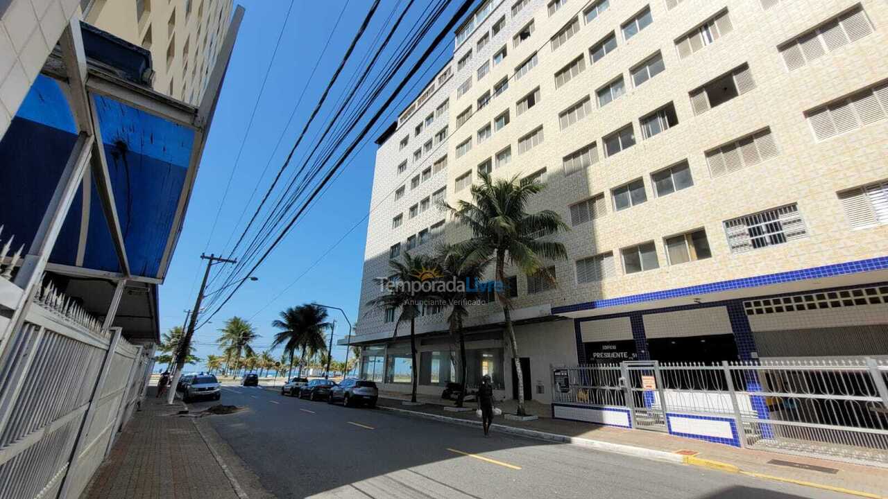 Apartamento para aluguel de temporada em Praia Grande (Vila Mirim)