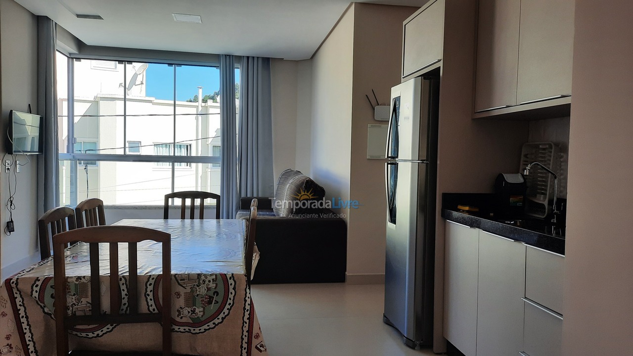 Apartamento para aluguel de temporada em Bombinhas (Canto Grande)