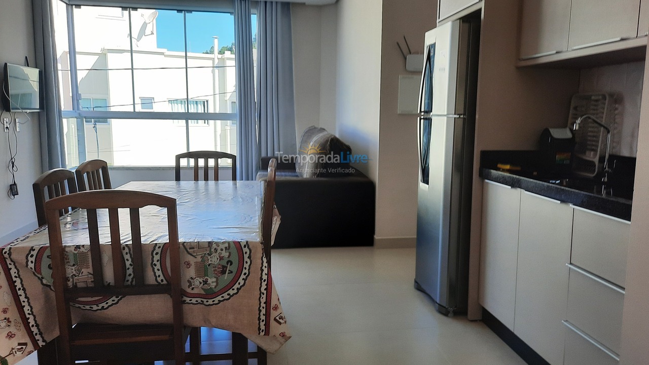Apartamento para aluguel de temporada em Bombinhas (Canto Grande)