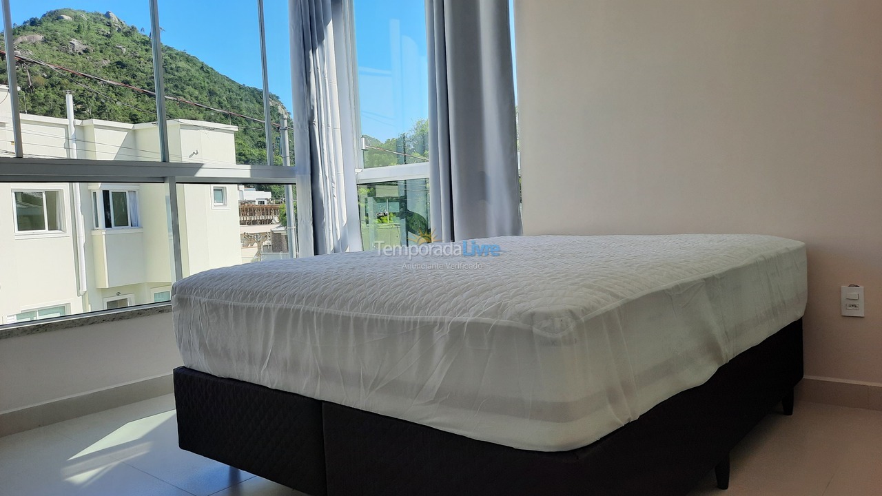 Apartamento para aluguel de temporada em Bombinhas (Canto Grande)